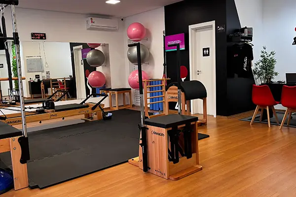 Pure Pilates - Borba Gato