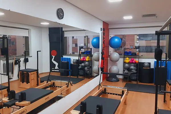 Pure Pilates - Artur Azevedo