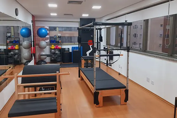 Pure Pilates - Artur Azevedo