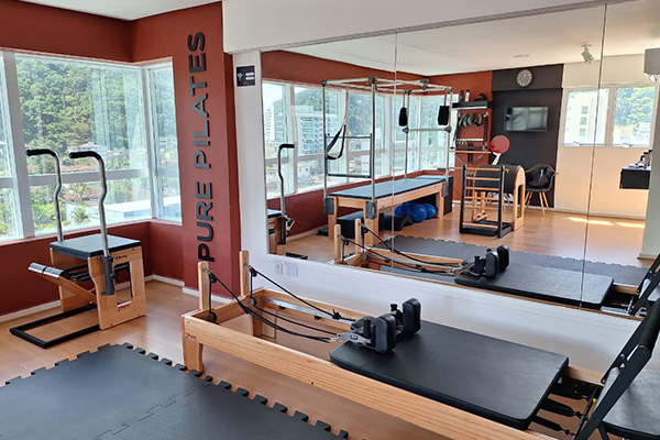 Pure Pilates - Guarujá - Pitangueiras