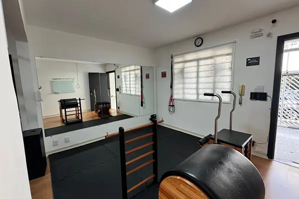 Pure Pilates - Saúde - Praça da Árvore